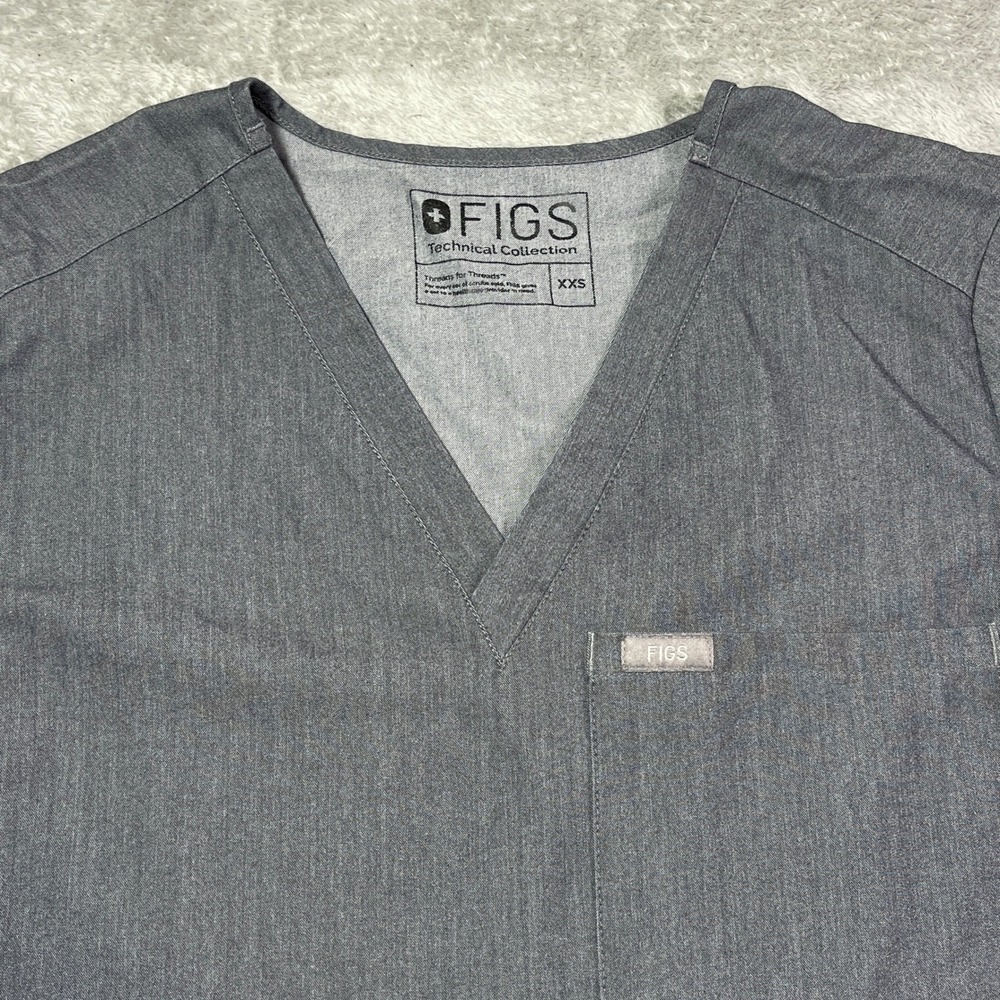 FIGS Technical Collection XXS Scrub Top Gray Women's Medical Uniform